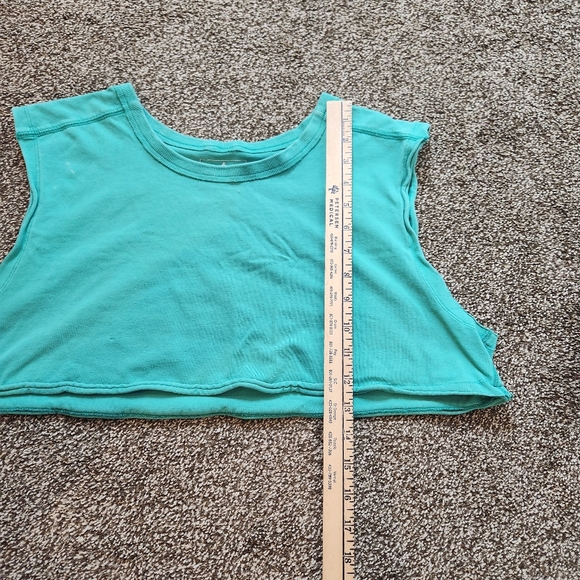 Free People Movement Muscle Crop Top Size Small - Picture 8 of 8